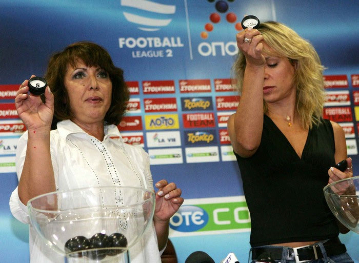 Αναβολή έναρξης της Football League