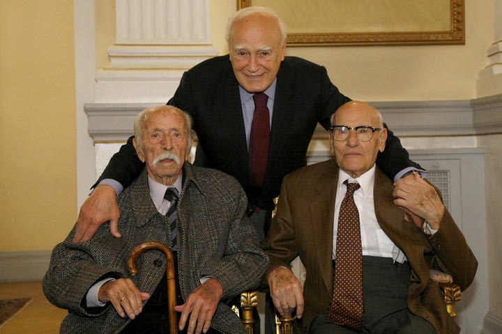 “Η θέση του στον ουρανό του Καραϊσκάκης”