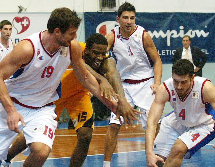 Θεσσαλονίκη και Γλυφάδα για αρχή…