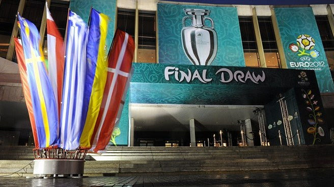 Όλα έτοιμα για την κλήρωση του EURO 2012