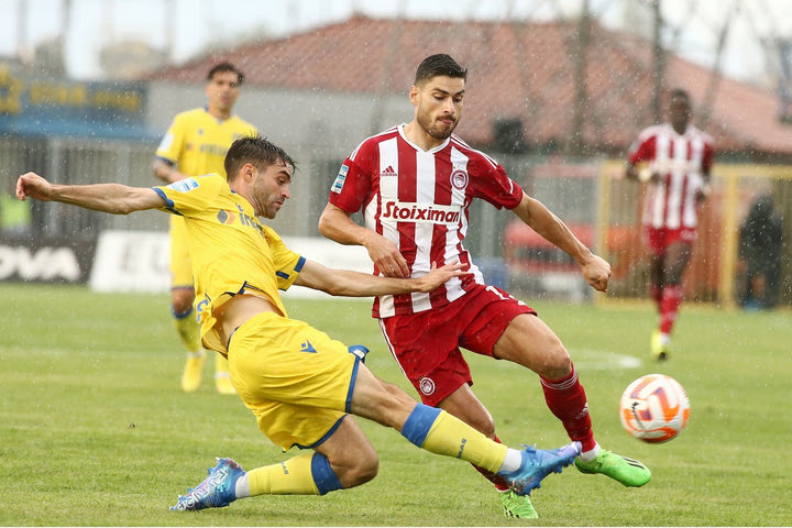 Super League: Η βαθμολογία μετά την ισοπαλία του Ολυμπιακού στην Τρίπολη