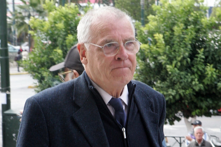 Eπίθεση από Θεοδωρίδη σε Βασιλάκη
