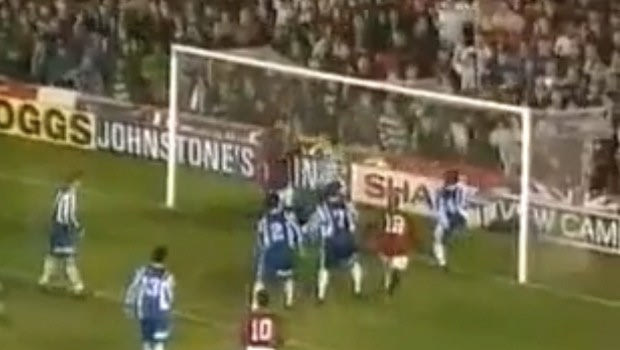 Ο τελευταίος παίκτης της Man.Utd που σκόραρε στο Uefa είναι ο…