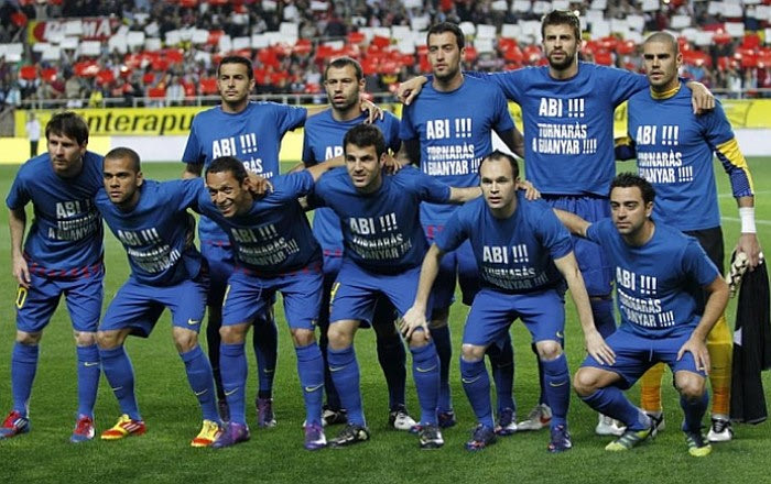 Τα συγκινητικά T-shirt για Αμπιντάλ!