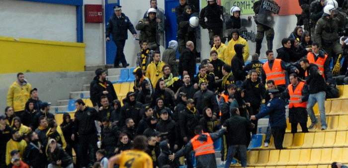 Αποδοκιμασίες με απαίτηση