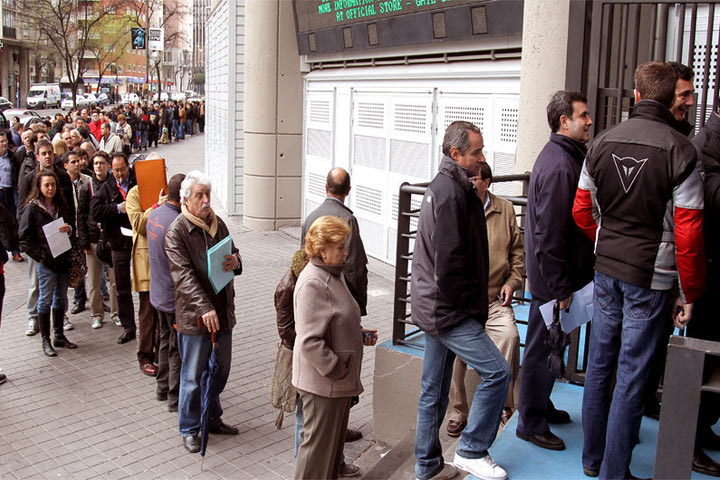 Εισιτήρια για… “βασιλικά” πορτοφόλια!
