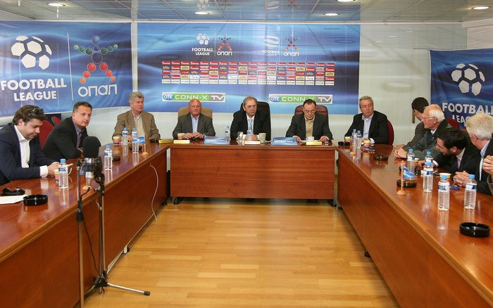 Ένας όμιλος από το 2013