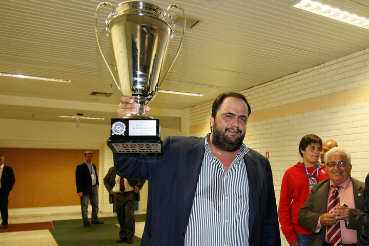 Μεγαλομέτοχος ναι, πρόεδρος όχι ο Μαρινάκης