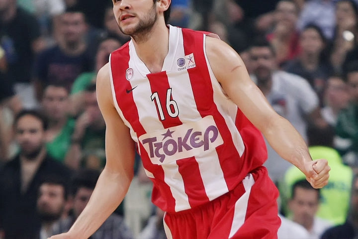 Πολυτιμότερος νέος παίκτης ο Παπανικολάου