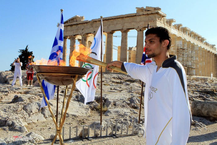 Στην Ακρόπολη η Ολυμπιακή φλόγα