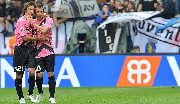 Πίρλο: “Η φανέλα με το Νο 10 παραμένει ελεύθερη”