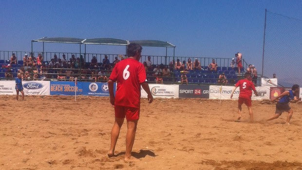 “Καυτό” θέαμα στην άμμο