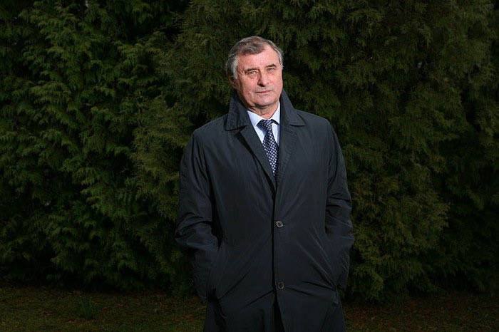 Μπίσοβετς: “Να μην υποτιμήσουμε την Ελλάδα”