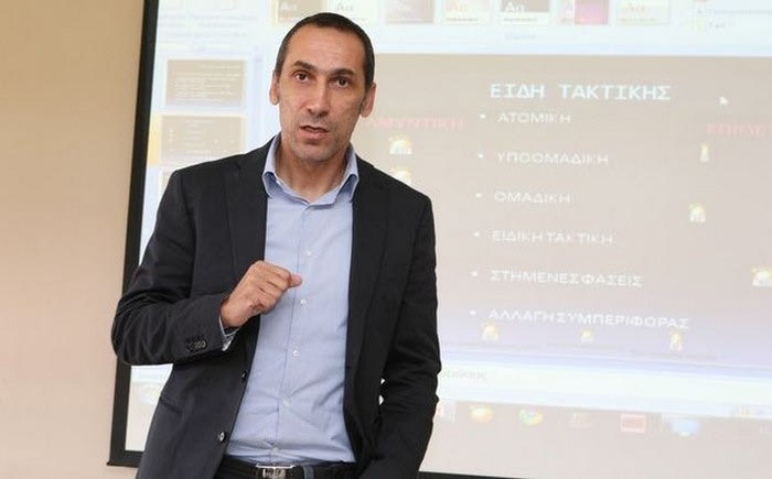 Δώνης: “Δύσκολα έρχονται παίκτες στην Ελλάδα”