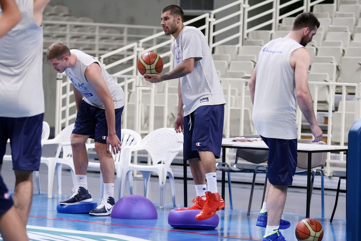 Πρίντεζης: “Ωραίο και μοντέρνο μπάσκετ”