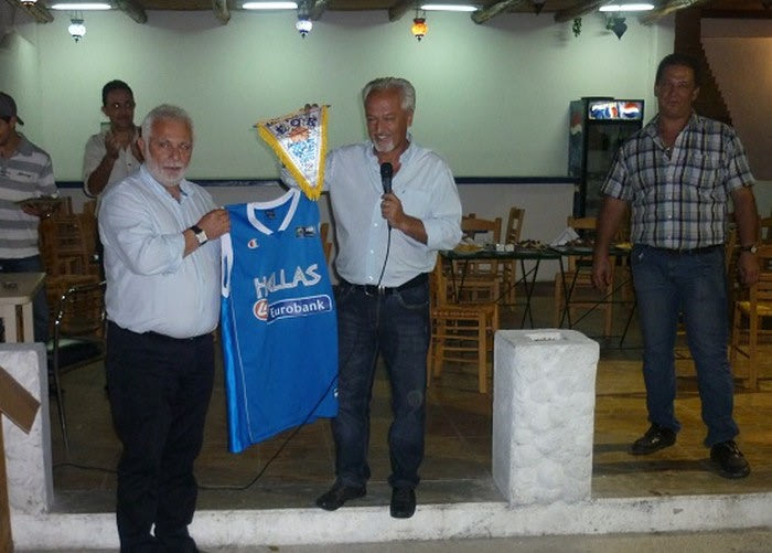 Κερκίδα στην ελληνική κοινότητα του Καράκας