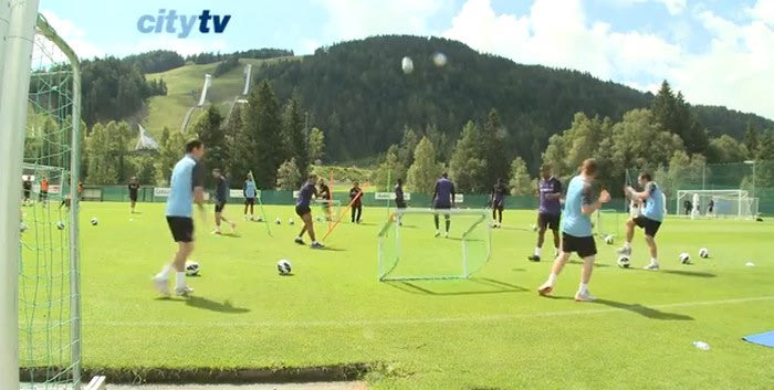 Το τρομερό σουτ του Τέβες!