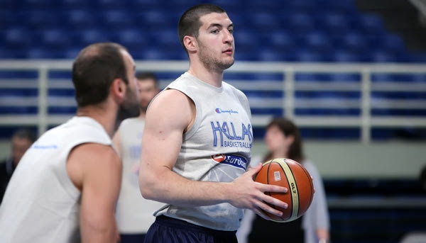 Κληρώνει για Καββαδά
