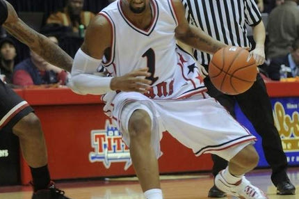 Με μυστικότητα για Σίμον