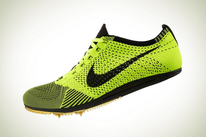 Η Nike παρουσιάζει τα υποδήματα Nike Flyknit Racer