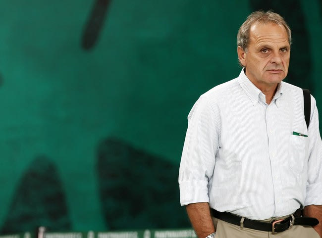 Τετ α τετ Ελευθεράκη με τους αρχηγούς στην Παιανία
