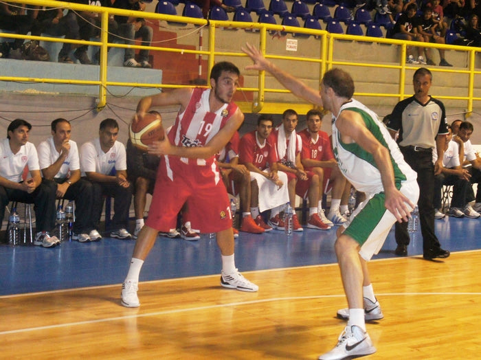 Χωρίς Κατσίβελη, Μάντζαρη η προπόνηση