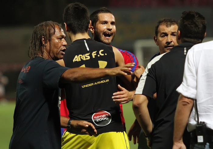 Νέα επικοινωνία με Κουλουχέρη