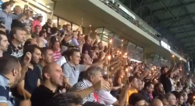 Κηδείες και κλαρίνα στην Τούμπα!