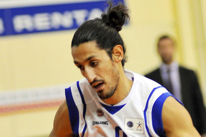 Διαφορά με Τσιάρα