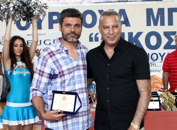 Τιμά τον Γκάλη