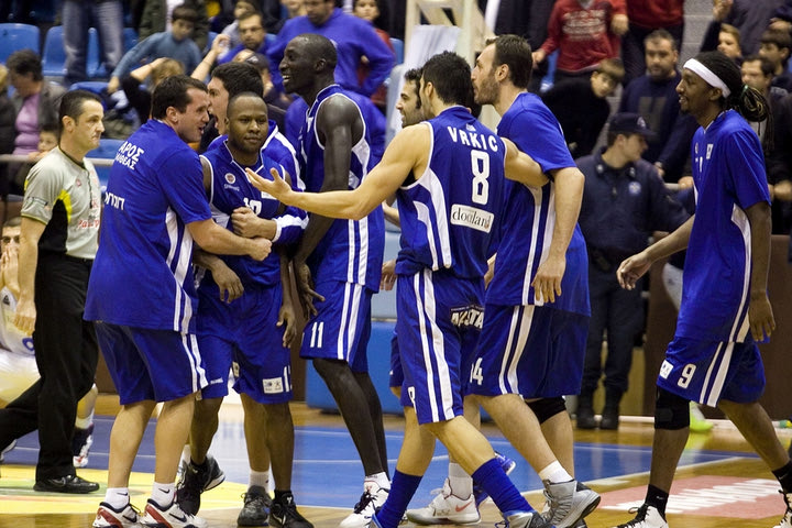 Καβάλα – Ίκαρος Καλλιθέας 82-83