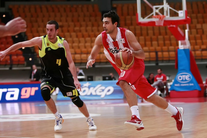 Σλούκας: “Κοιτάζουμε το κάθε ματς ξεχωριστά”