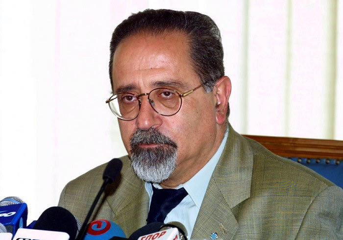 Απεβίωσε ο Κώστας Αλεξανδρίδης