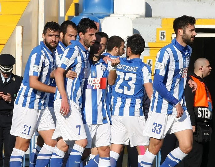 Προελαύνει η “ελαφρά ταξιαρχία”