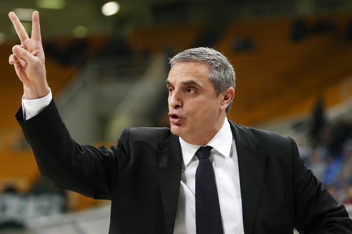Πεδουλάκης: “Σοβαρευτήκαμε στο β’ ημίχρονο”