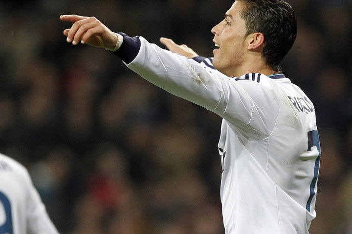 Δώρο στο 93′ σε Βαλβέρδε, άνετα η Ρεάλ με CR7