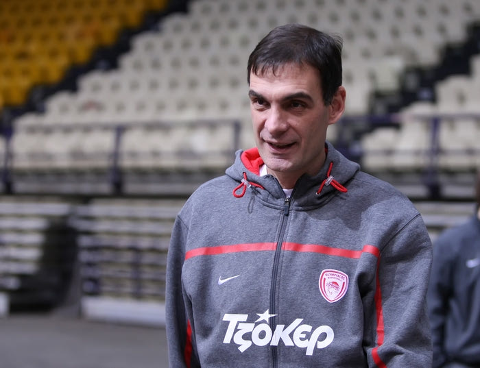 Μπαρτζώκας: “Δεν είναι άτρωτη η Μπαρτσελόνα”