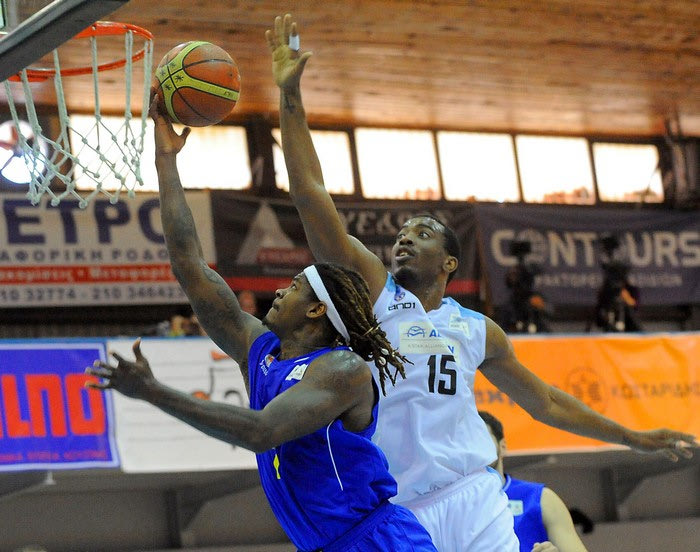 Κολοσσός – Περιστέρι 77-67
