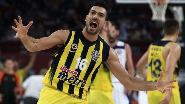 Το αποχαιρετιστήριο video της Φενέρμπαχτσε στον Κώστα Σλούκα