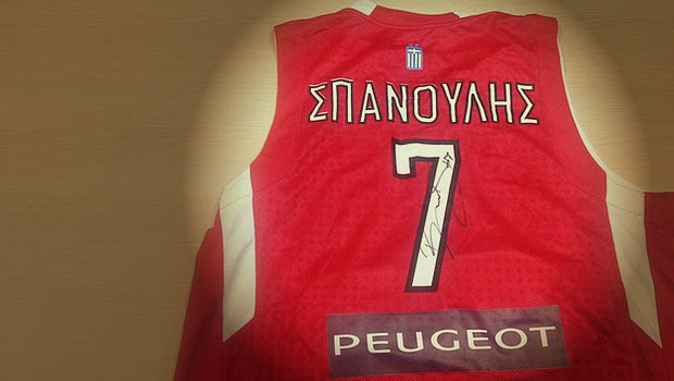 Δημοπρασίες αγάπης 2013 – Φανέλα Σπανούλη