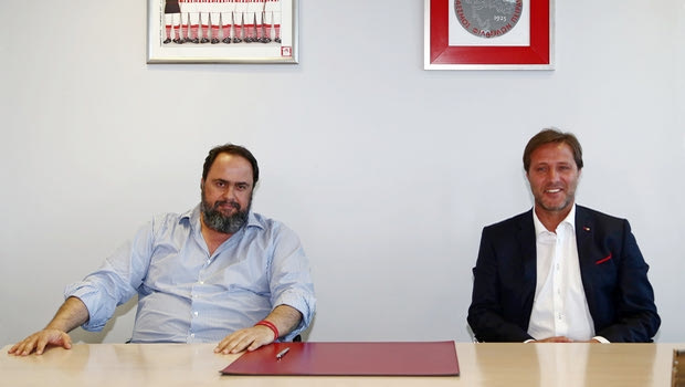 Ολυμπιακός: Ανανέωσε μέχρι το 2022 ο Μαρτίνς με τους ερυθρόλευκους