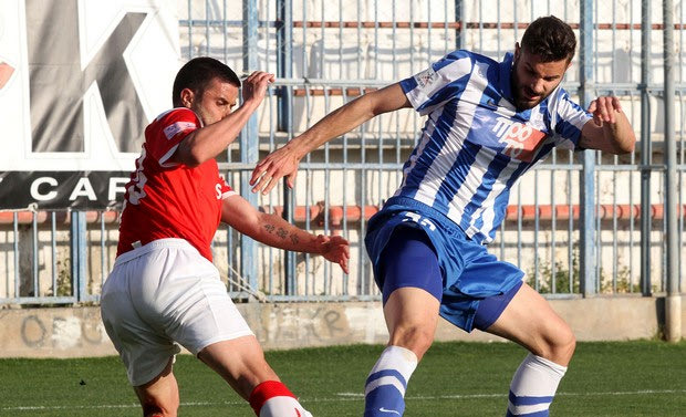 Επιμένει για Μανιά