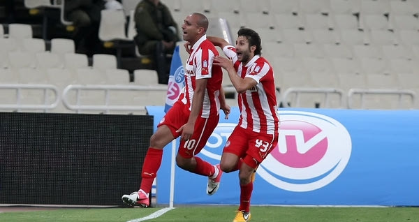 Υπογράφει στη Νότιγχαμ ο Τζιμπούρ