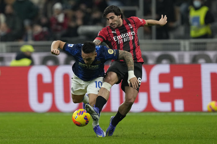 Serie A: Το πρόγραμμα των Μίλαν, Νάπολι, Ίντερ στην κούρσα του τίτλου