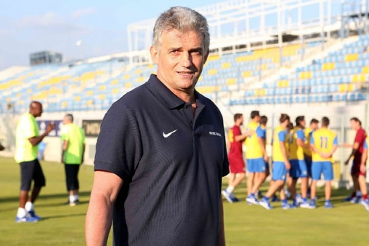 Με είκοσι παίκτες ο Άστέρας