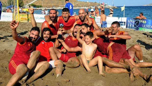 Πρωταθλήτρια η Una Manita