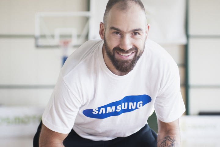Η Samsung δίπλα στον Βασίλη Σπανούλη