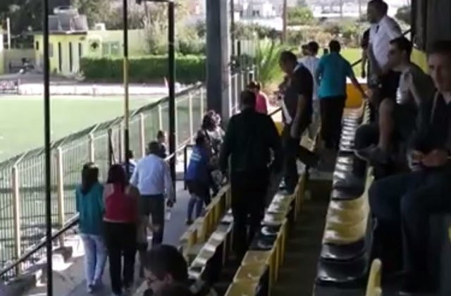 Βίντεο από τον σεισμό στην Κρήτη την ώρα ποδοσφαιρικού αγώνα