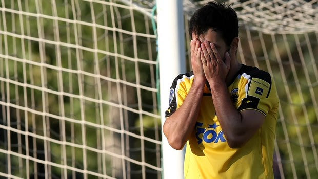 Η πρώτη απώλεια, το ανάθεμα Δέλλα και η… ειρωνική διαιτησία