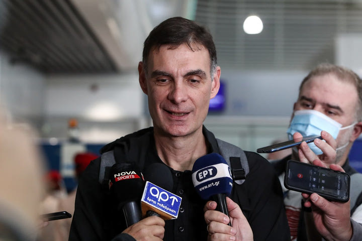 Μπαρτζώκας: “Στο Game 2 τα κάναμε όλα ανάποδα, πρέπει να παίξουμε με το στυλ μας”